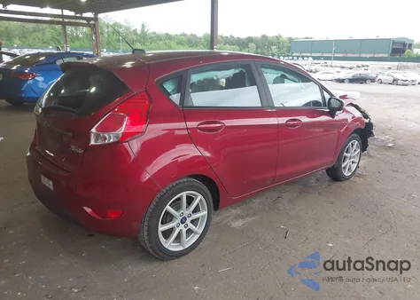 2017 Ford Fiesta Se z USA, uszkodzony, nr VIN 3FADP4EJ9HM158972